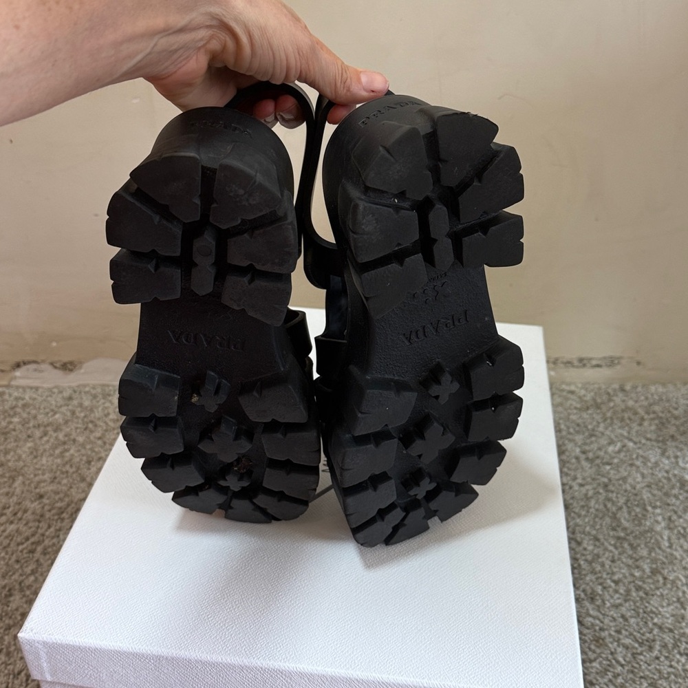 Prada Black Rubber Monolith sandals (chunky fisherman) size 37 - Picture 11 of 17